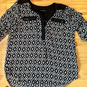 Three quarter shirt
